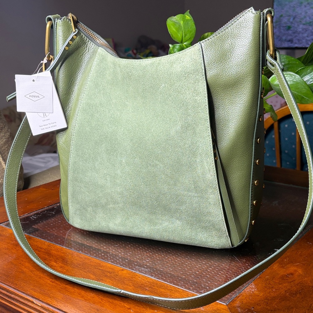 NWT Fossil Talia hobo comes with wallet chive Suede & Leather Shoulder Hobo Bag
